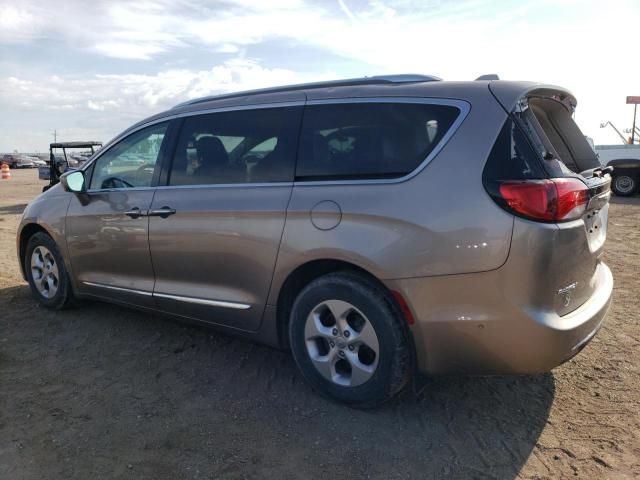 2017 Chrysler Pacifica Touring L Plus