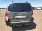 2005 Nissan Pathfinder LE