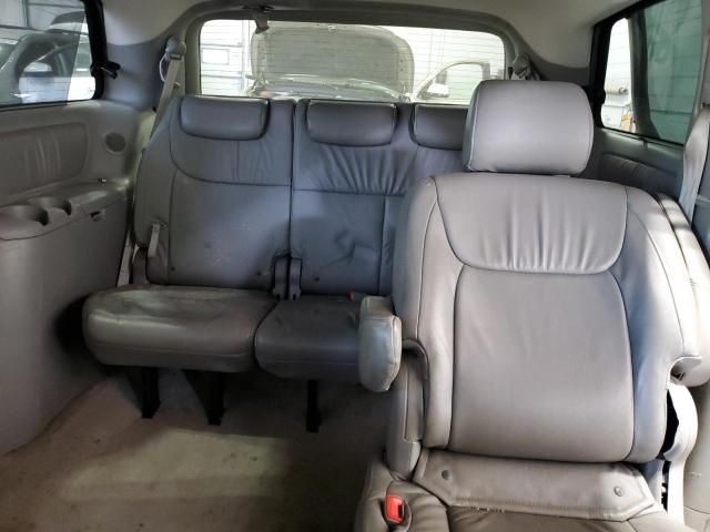 2007 Toyota Sienna XLE