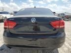 2014 Volkswagen Passat SE