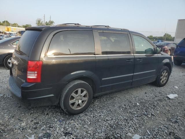 2009 Chrysler Town & Country Touring