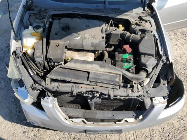 2002 Nissan Altima Base