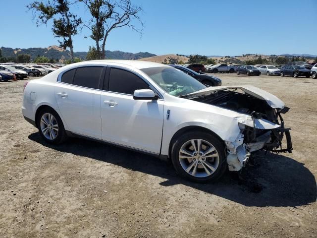 2010 Lincoln MKS