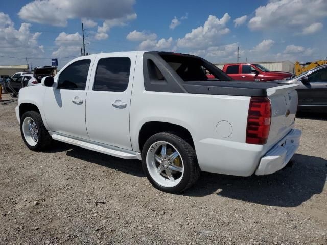 2012 Chevrolet Avalanche LS