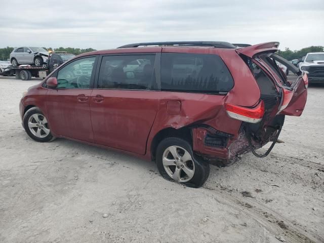 2012 Toyota Sienna LE