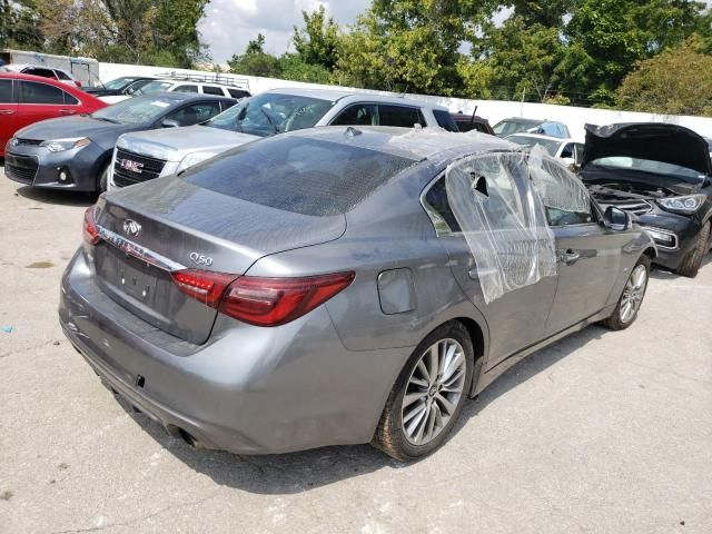 2018 Infiniti Q50 Luxe