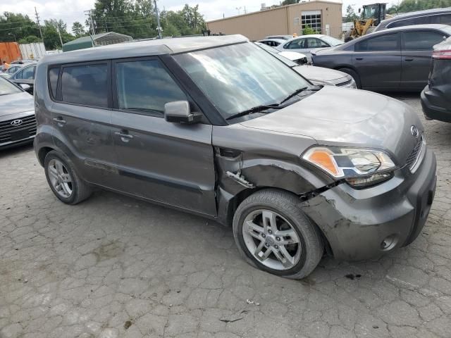 2011 KIA Soul +