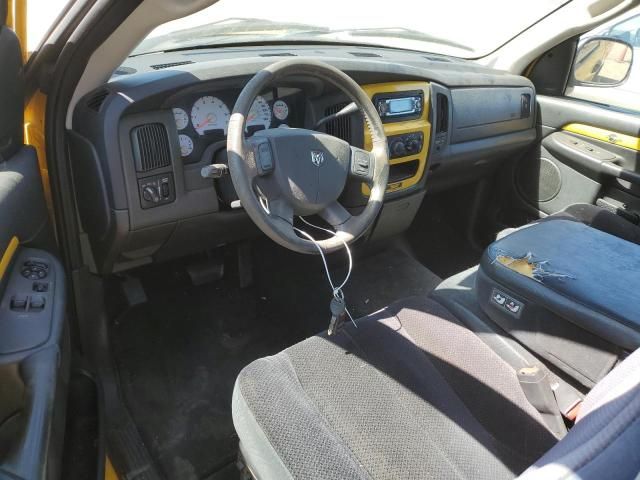 2004 Dodge RAM 1500 ST