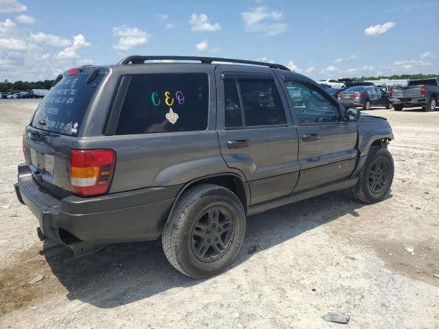 2004 Jeep Grand Cherokee Laredo