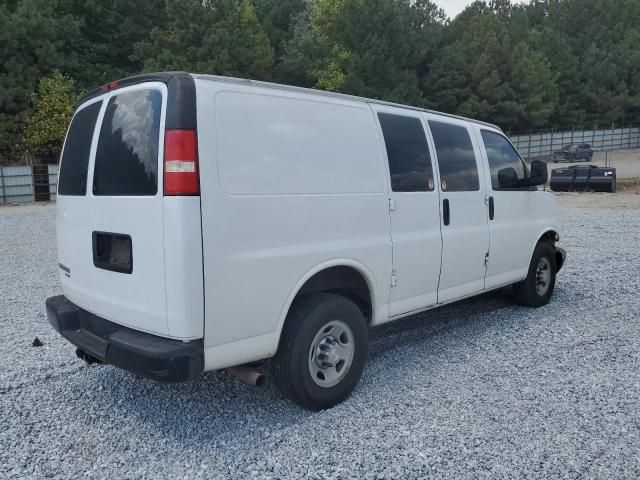 2015 Chevrolet Express G2500