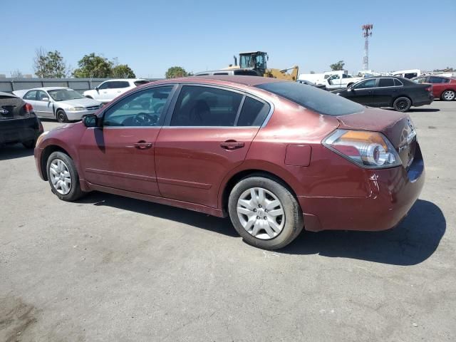 2010 Nissan Altima Base