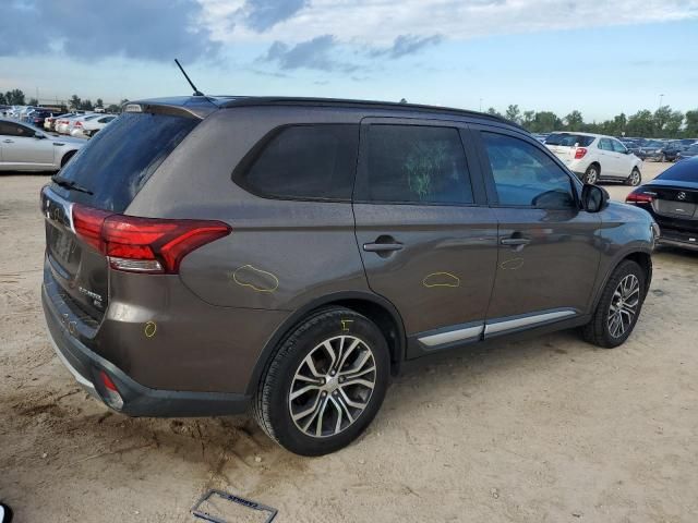 2016 Mitsubishi Outlander SE