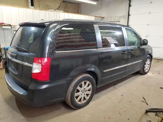 2013 Chrysler Town & Country Touring