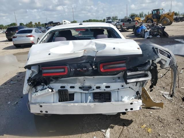 2018 Dodge Challenger SXT