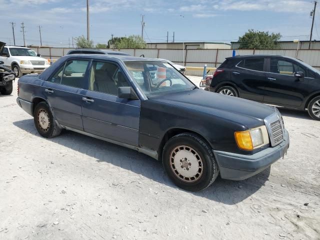 1987 Mercedes-Benz 300 E