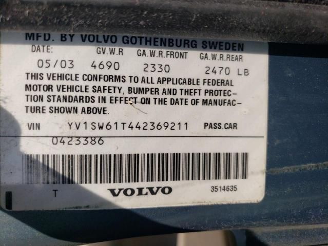 2004 Volvo V70