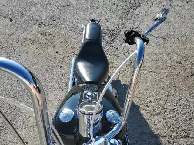 2006 Harley-Davidson Flstni