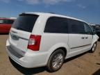 2016 Chrysler Town & Country Limited