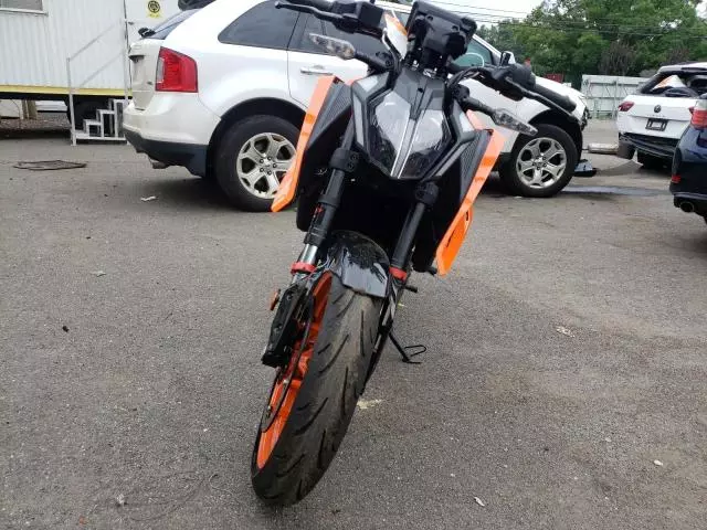 2024 KTM 390 Duke