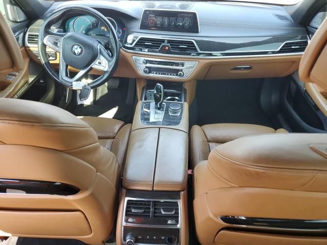 2016 BMW 750 XI