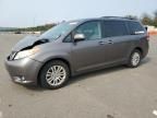 2013 Toyota Sienna XLE