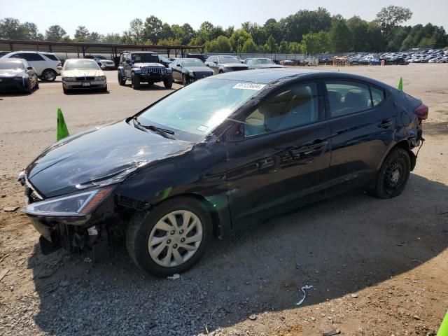 2020 Hyundai Elantra SE