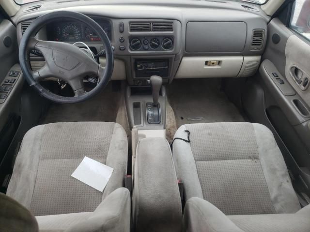 2000 Mitsubishi Montero Sport Limited