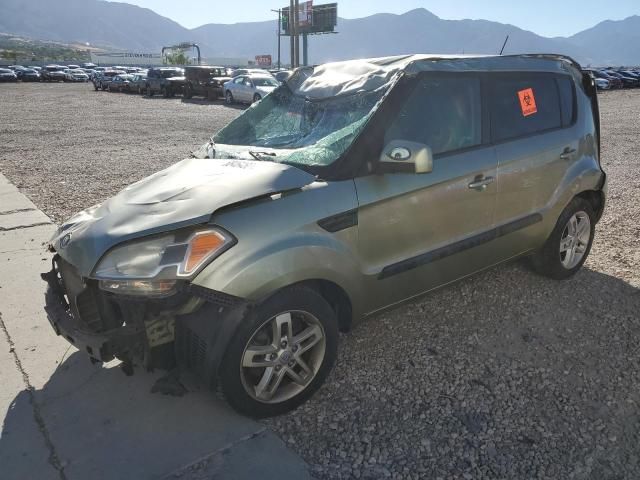 2011 KIA Soul +