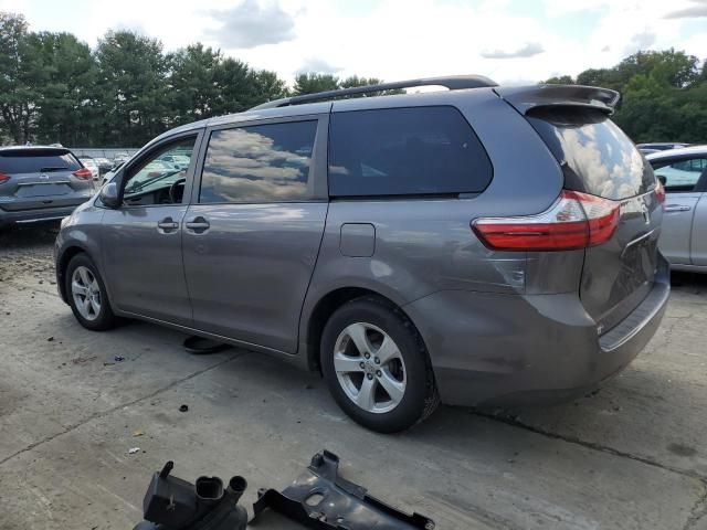 2015 Toyota Sienna LE