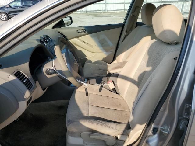 2012 Nissan Altima Base