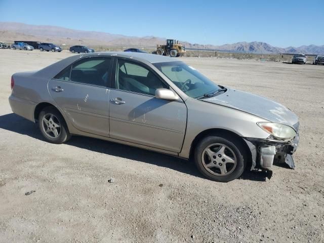 2004 Toyota Camry LE