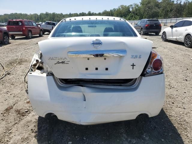 2010 Nissan Altima Base