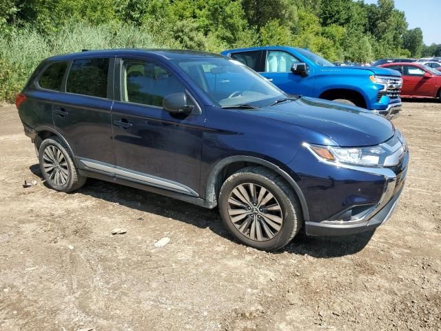 2019 Mitsubishi Outlander ES