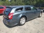 2005 Dodge Magnum SE