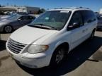 2005 Chrysler Town & Country Limited