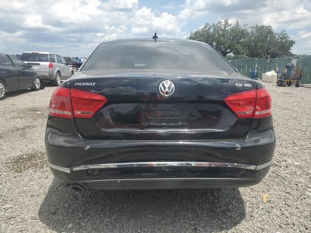 2015 Volkswagen Passat SEL