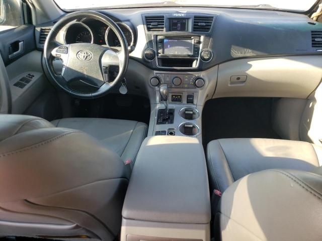 2013 Toyota Highlander Base