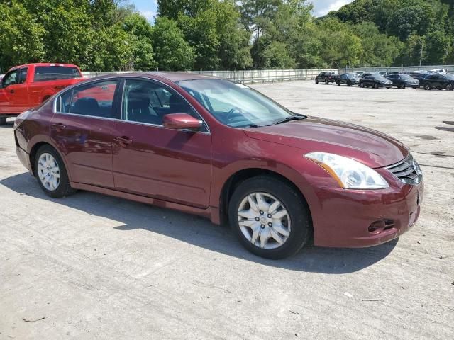 2010 Nissan Altima Base