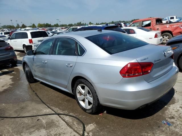 2013 Volkswagen Passat SE