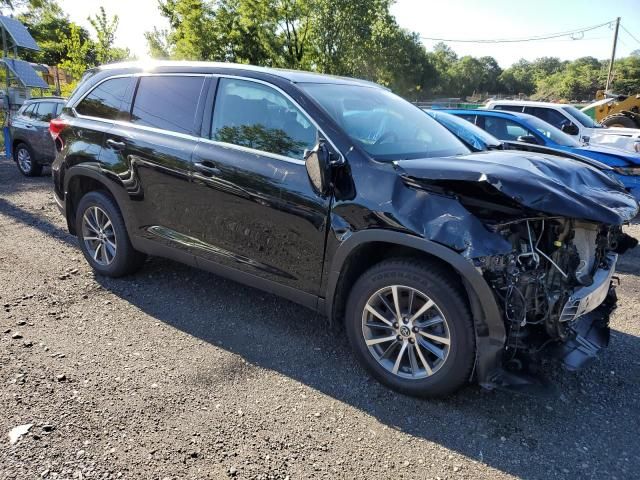 2019 Toyota Highlander SE