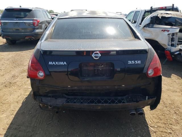 2004 Nissan Maxima SE