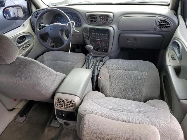 2004 Chevrolet Trailblazer LS