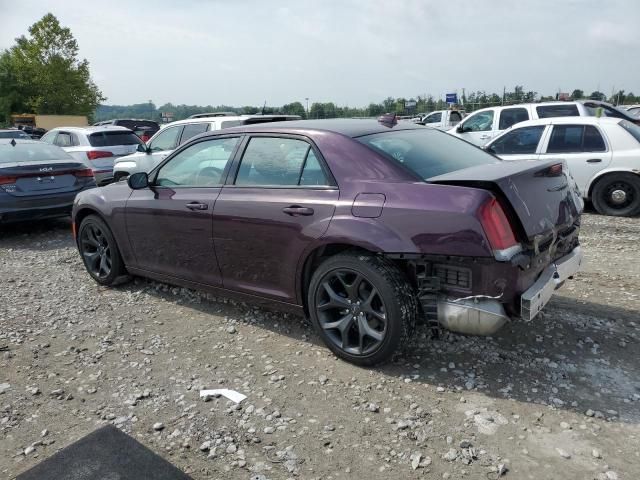 2020 Chrysler 300 Touring