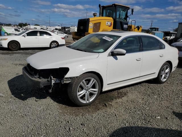 2013 Volkswagen Passat SEL