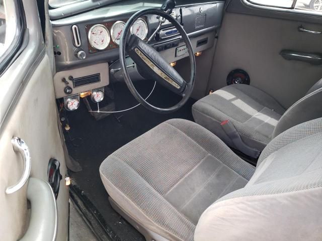 1939 Pontiac Deluxe