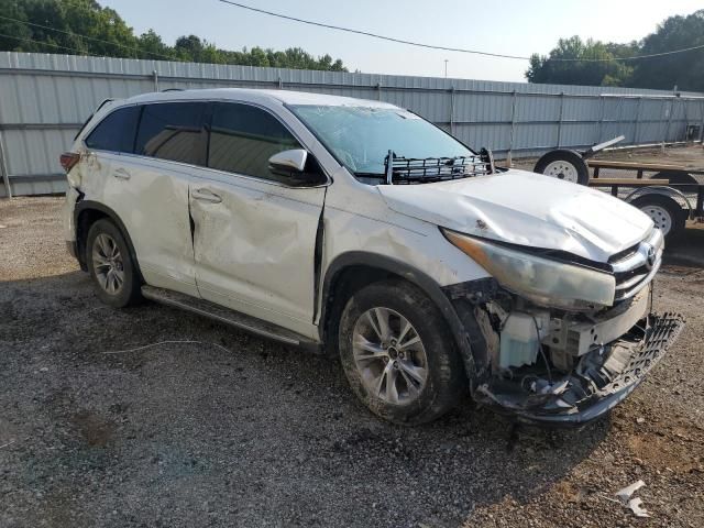 2016 Toyota Highlander LE