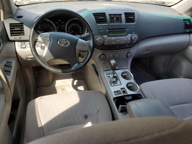 2010 Toyota Highlander SE