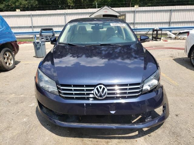 2012 Volkswagen Passat SE