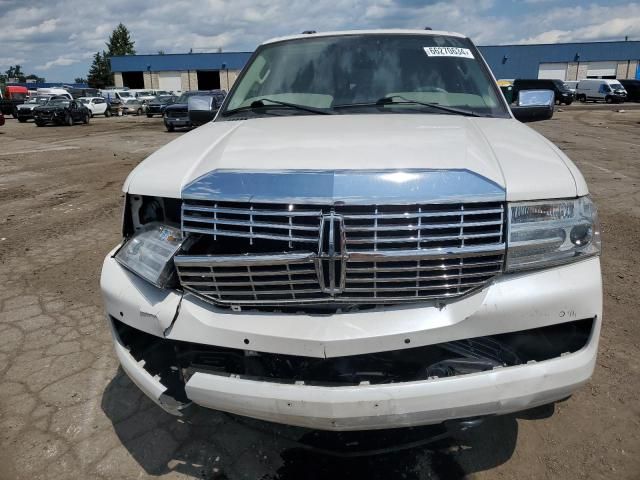 2014 Lincoln Navigator L