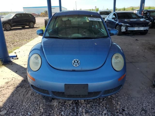 2010 Volkswagen New Beetle